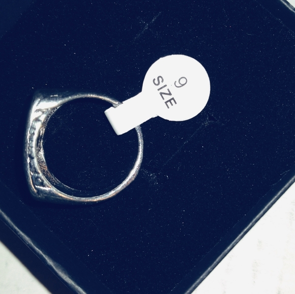 Superman size 9 man's ring - Picture 4 of 6